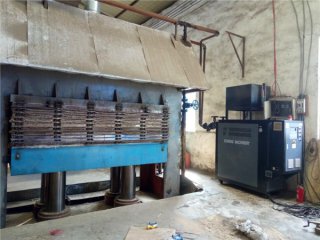 電加熱導熱油爐出現過載報警的原因？